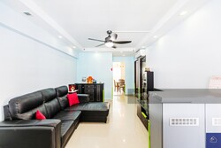 Blk 213 Tampines Street 23 (Tampines), HDB 3 Rooms #245589851